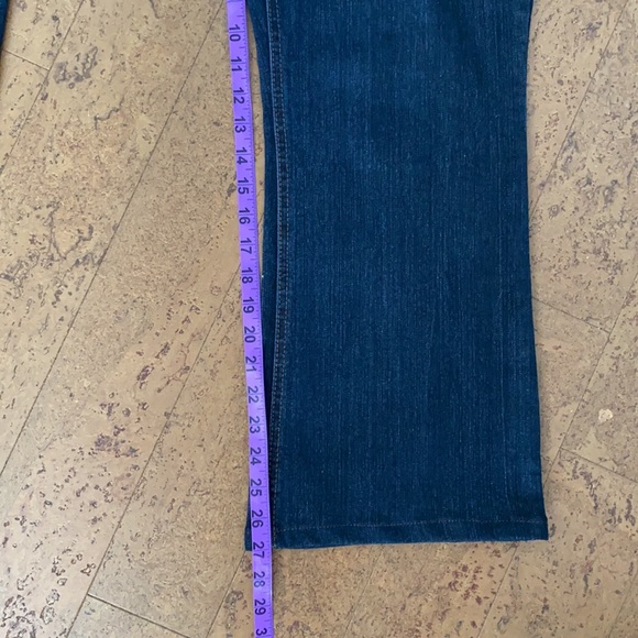 Reitmans jeans - Picture 9 of 14